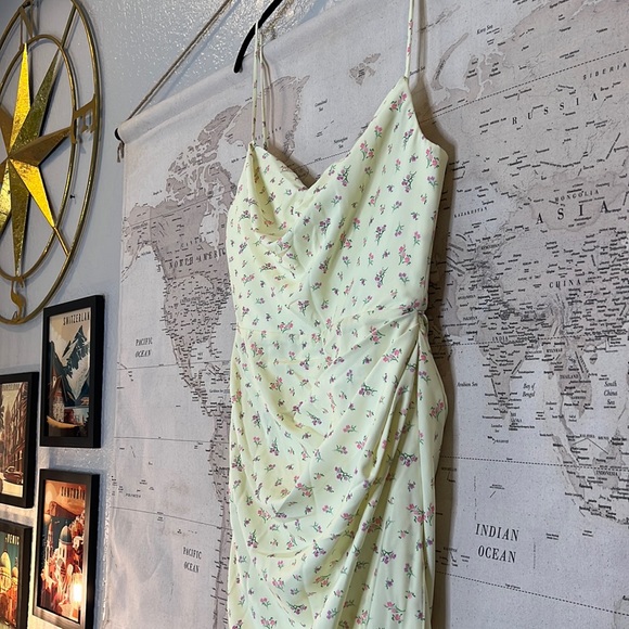 House of CB ‘Daniella’ Lemon Floral Balcony Corset Dress NWOT - Picture 11 of 15